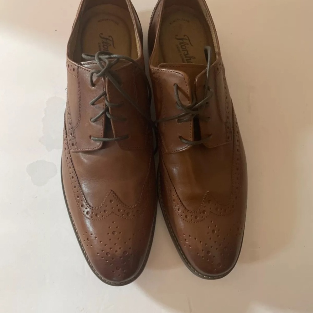 Men’s wingtip shoes new